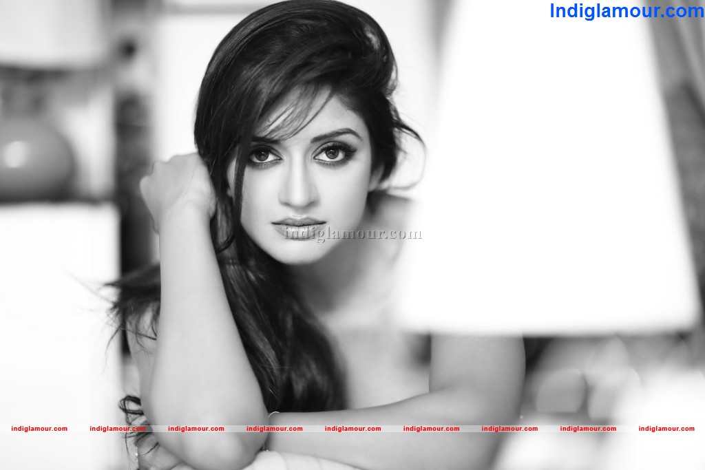 Vimala Raman Actress hd photo