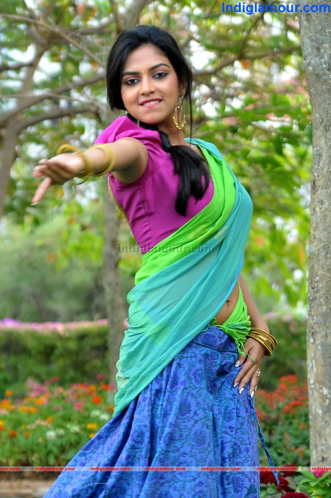 Amala Paul Actress hd photo