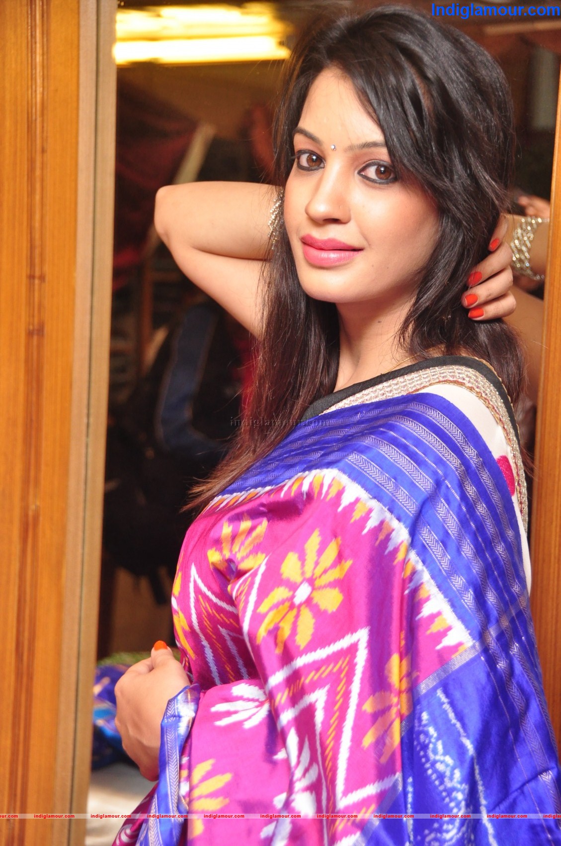 Diksha Panth Actress hd photo