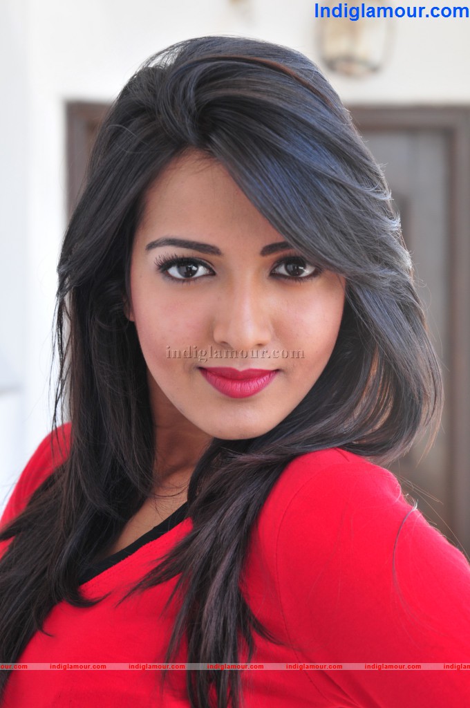 Katherine Theresa Actress hd photo