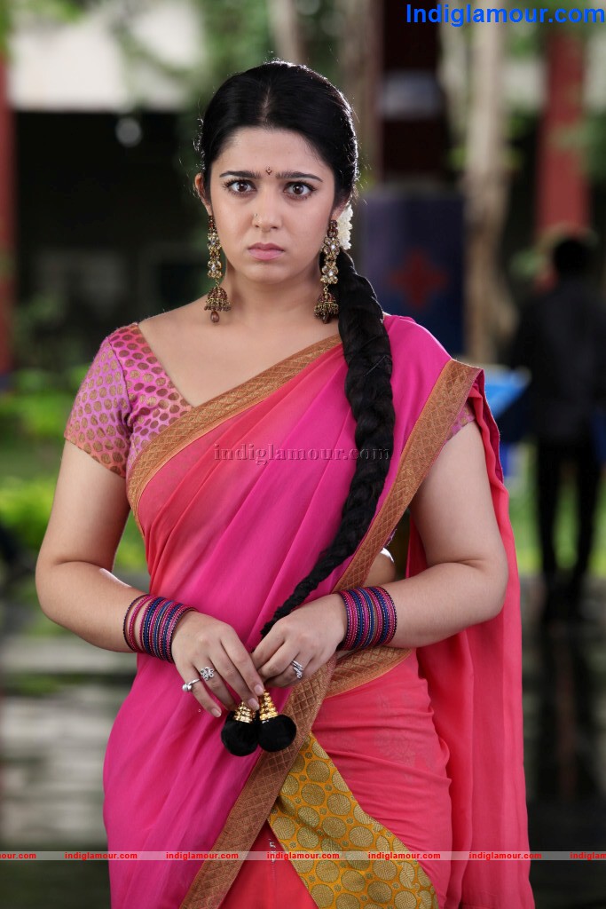 Charmi Actress hd photo