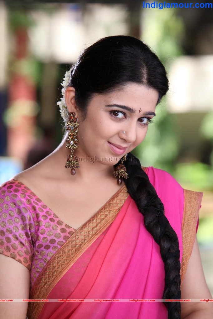 Charmi Actress hd photo