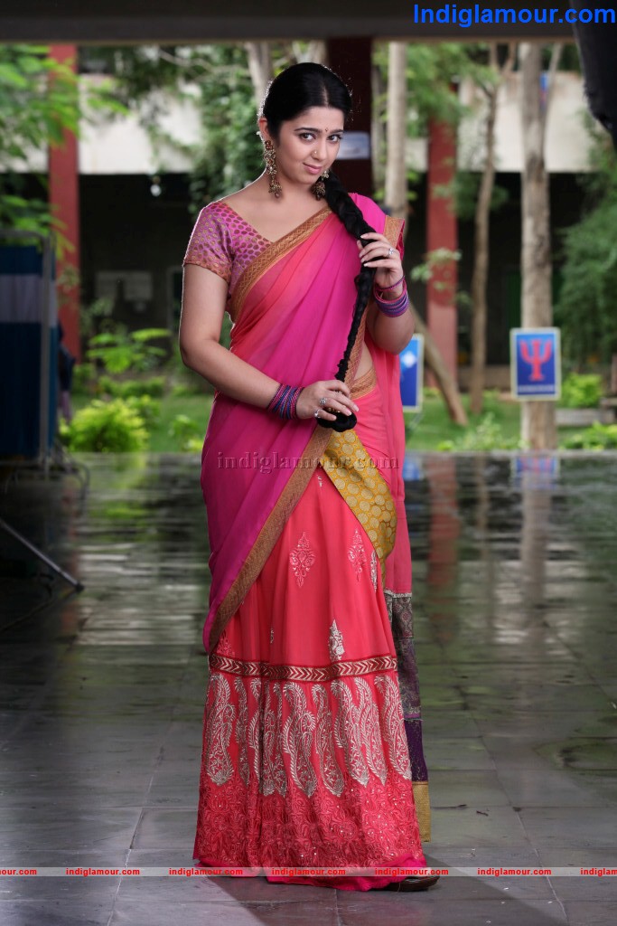 Charmi Actress hd photo