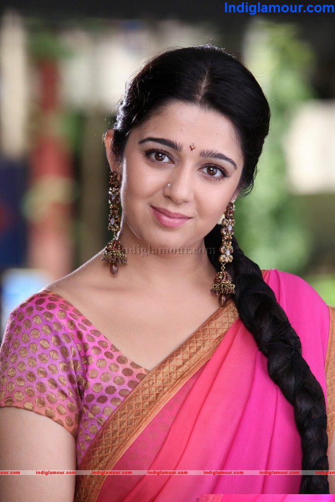 Charmi Actress hd photo