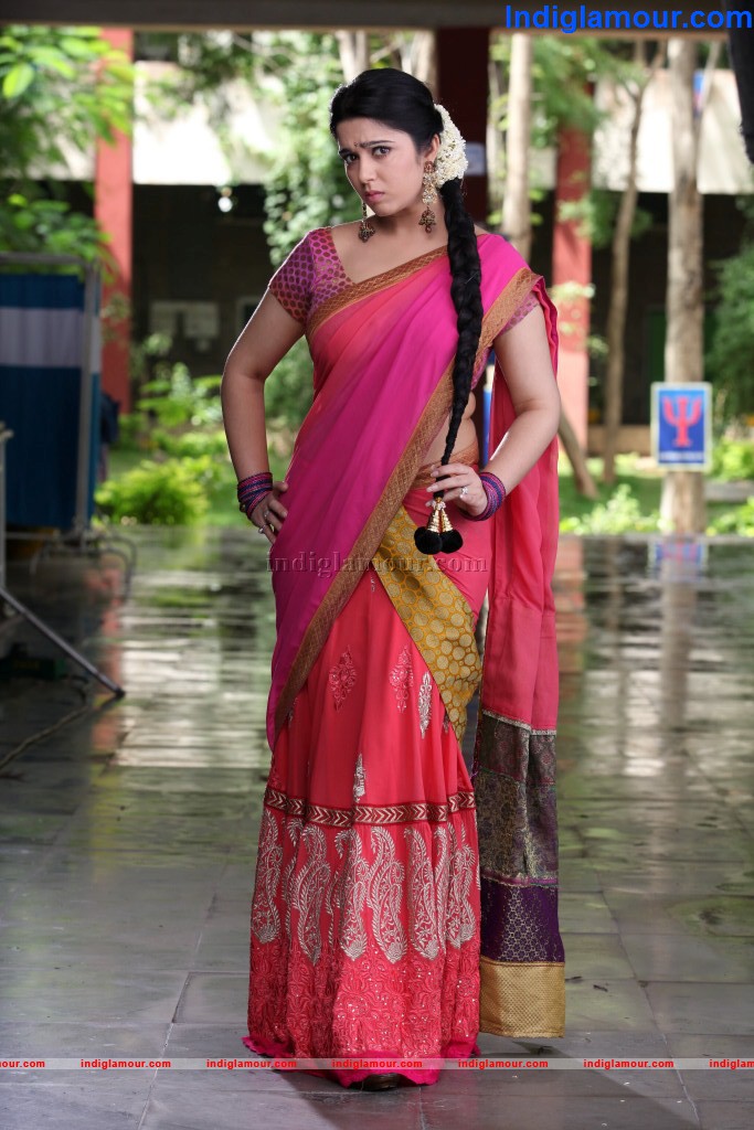 Charmi Actress hd photo