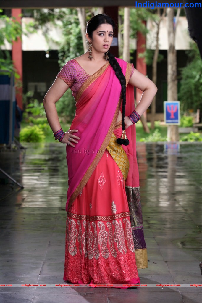 Charmi Actress hd photo