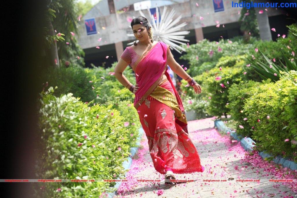 Charmi Actress hd photo