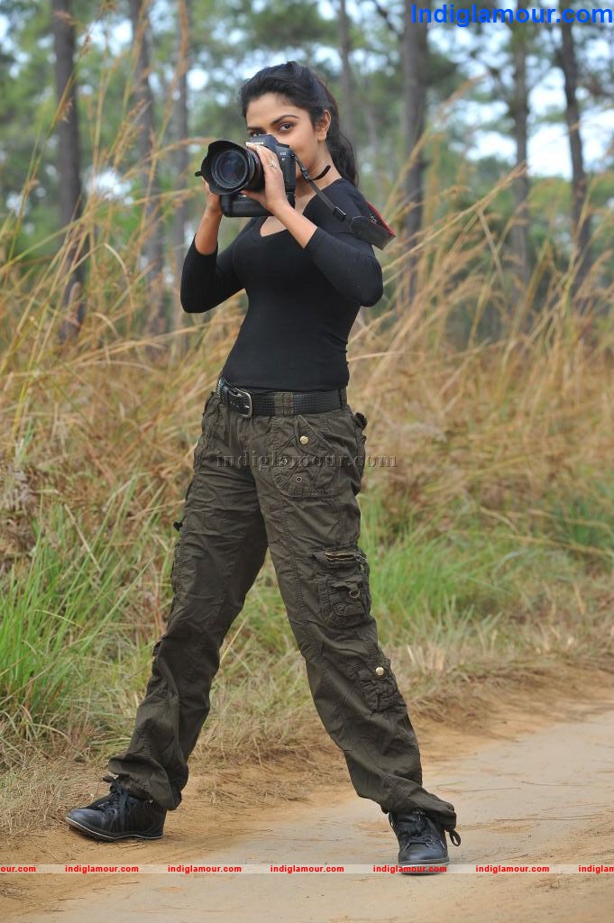 Amala Paul Actress hd photo