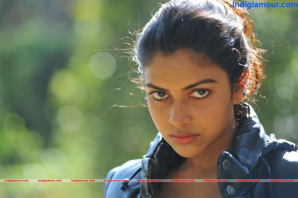 Amala Paul Actress hd photo