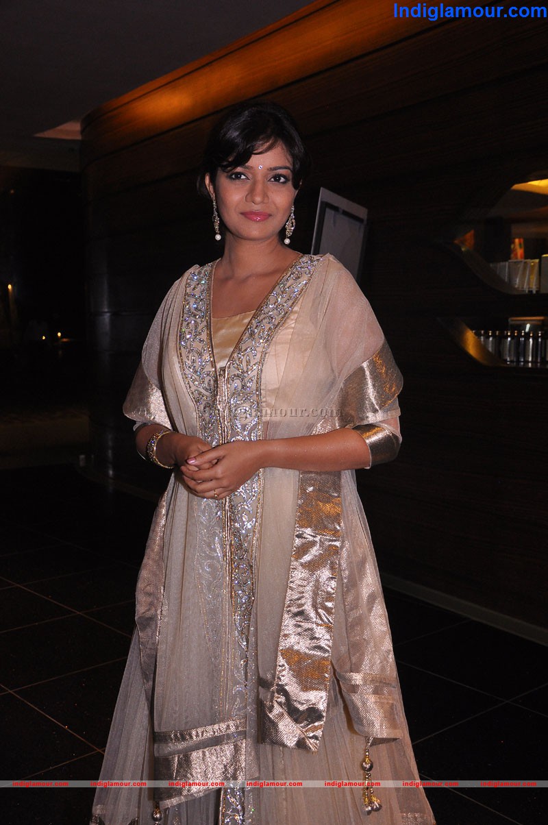 Swathy Actress hd photo
