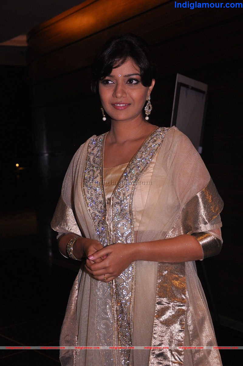 Swathy Actress hd photo