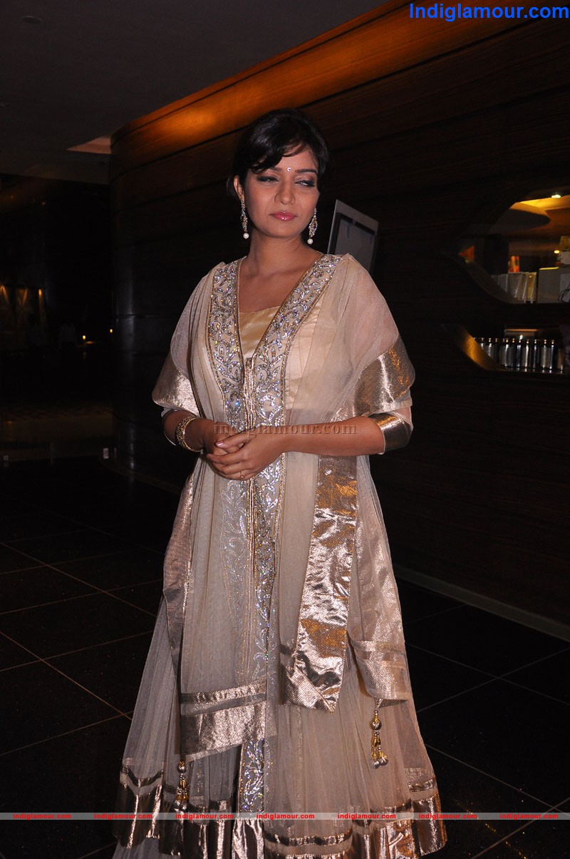 Swathy Actress hd photo