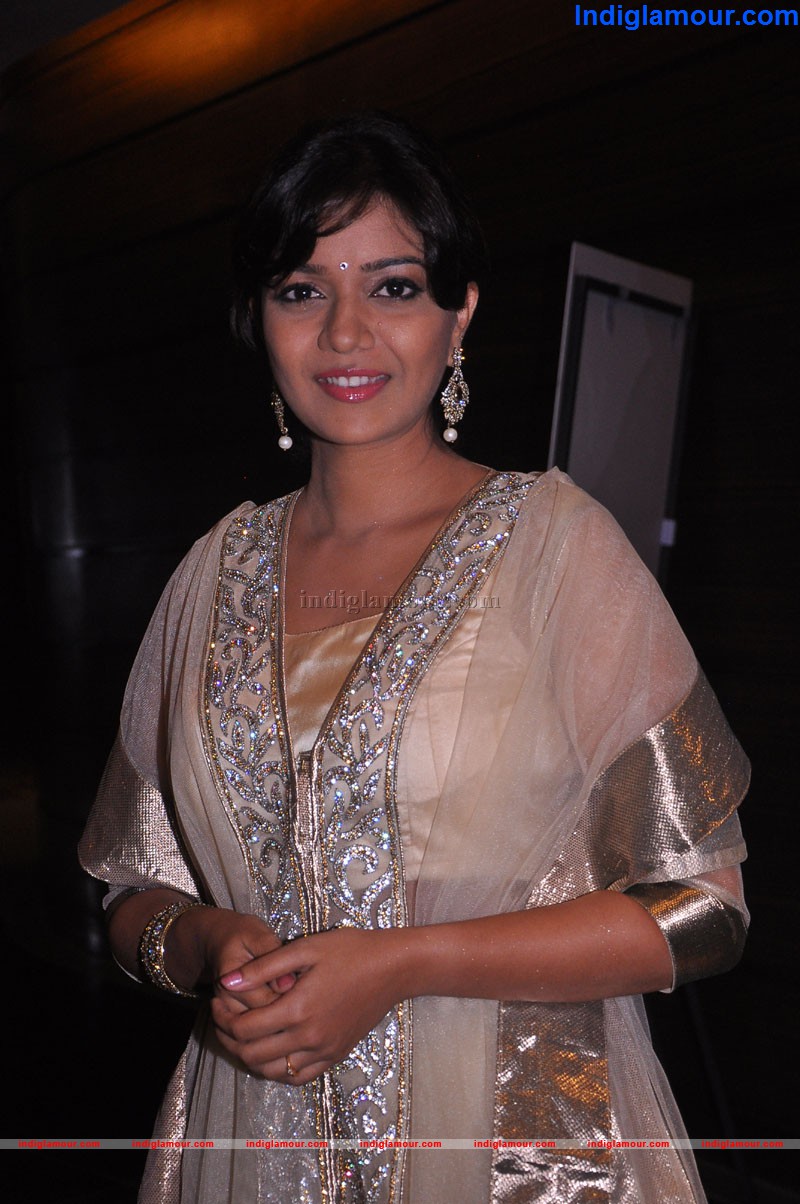 Swathy Actress hd photo