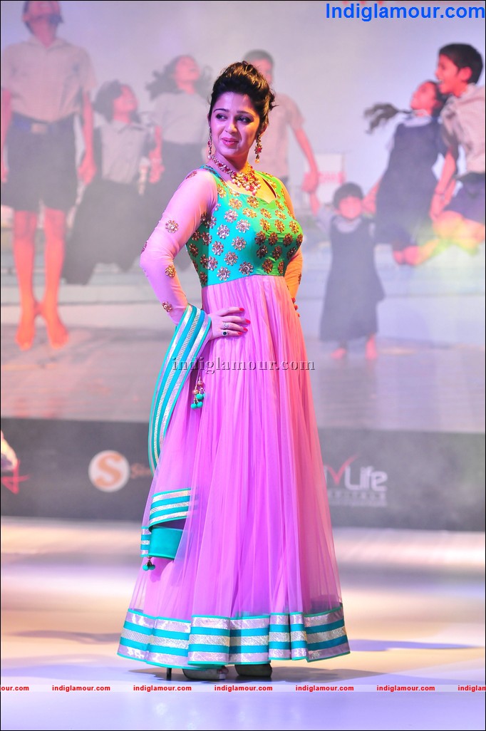 Charmi Actress hd photo