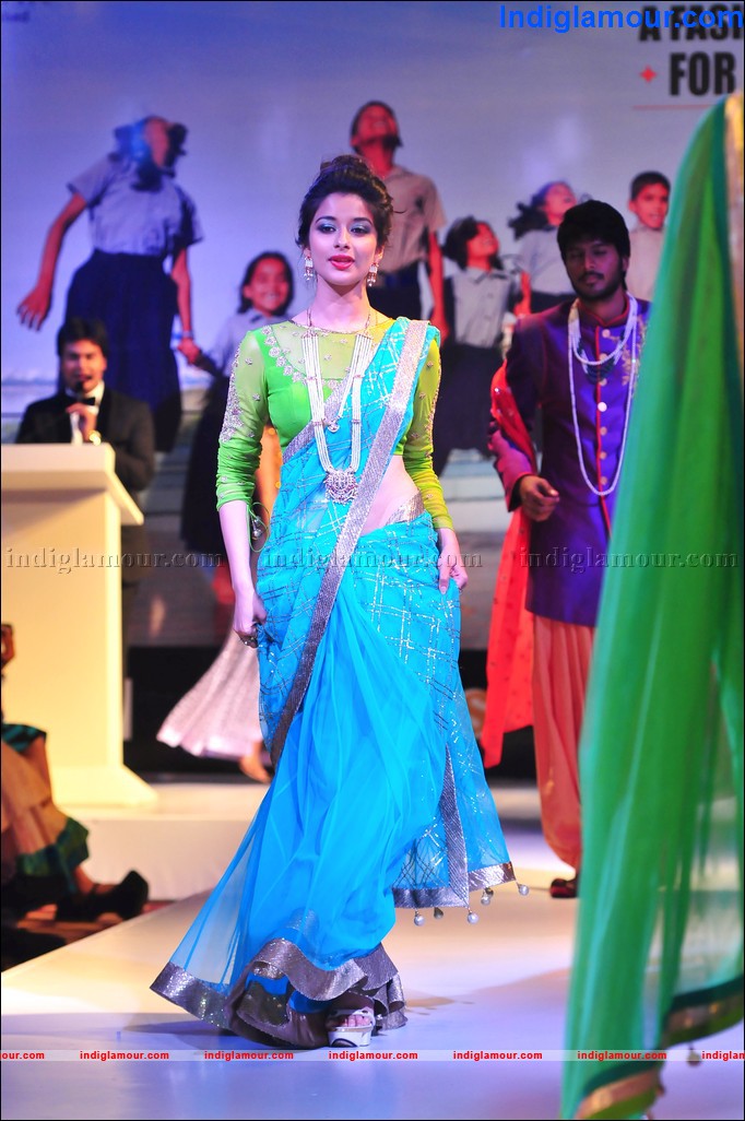 Madhurima Actress hd photo