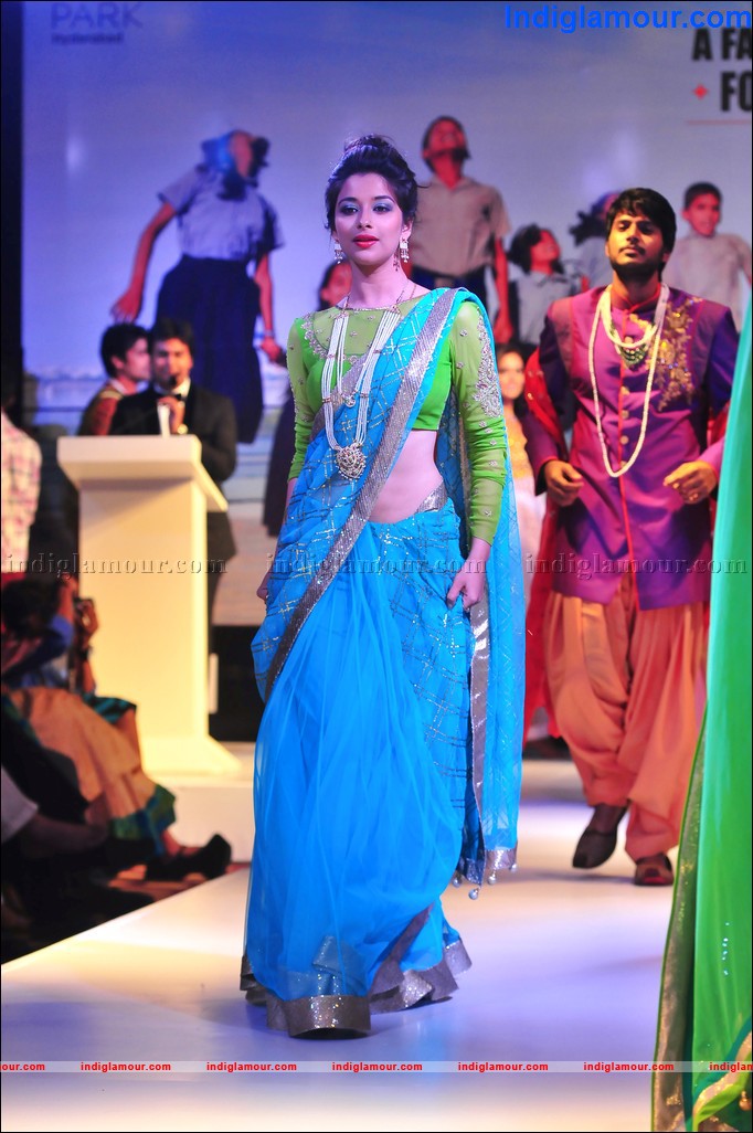 Madhurima Actress hd photo