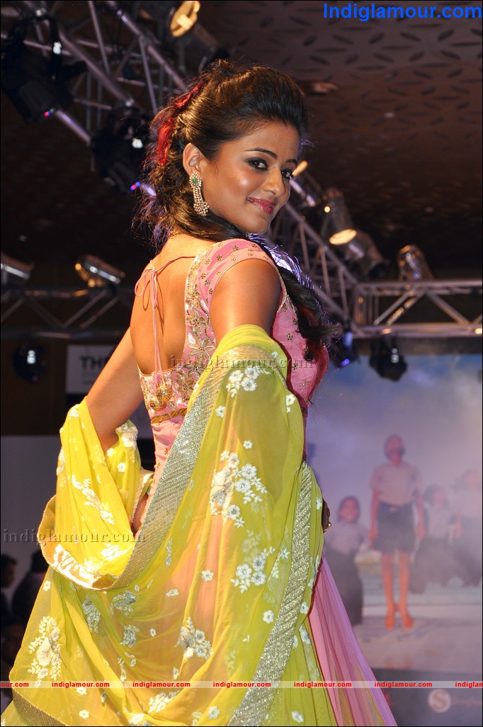 Priyamani Actress hd photo