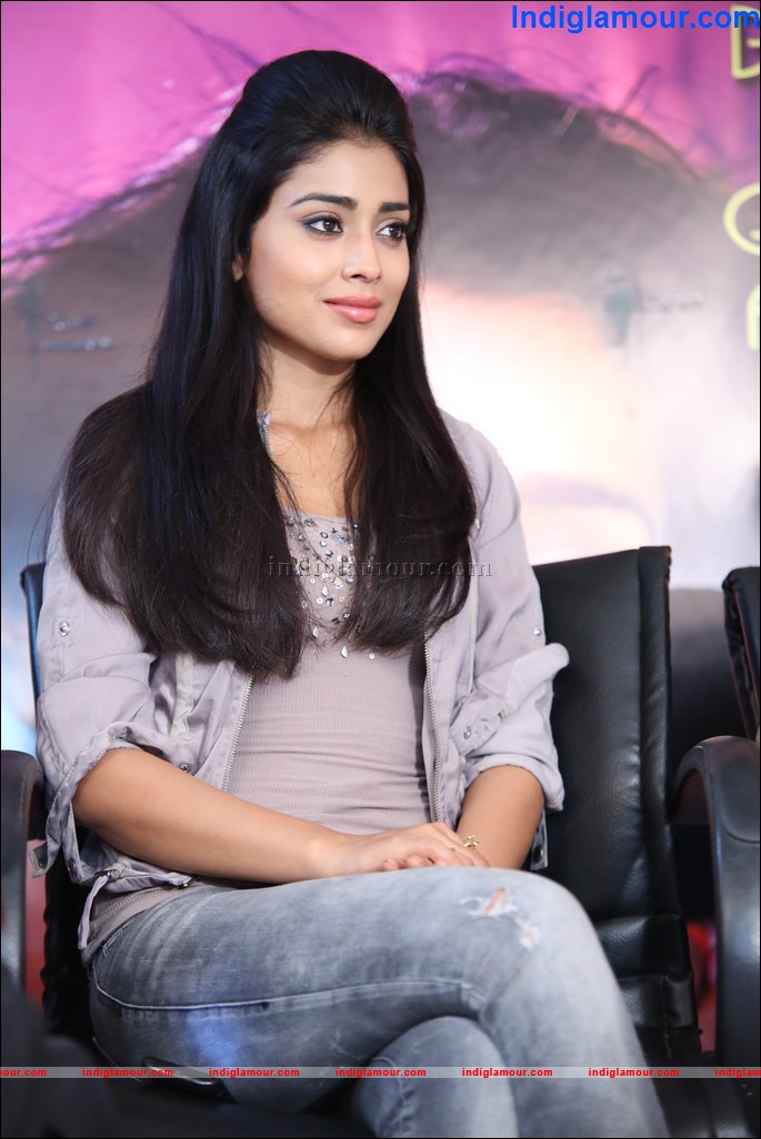 Shriya Saran Actress hd photo