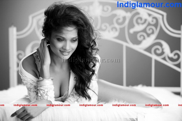 Shreya Actress hd photo