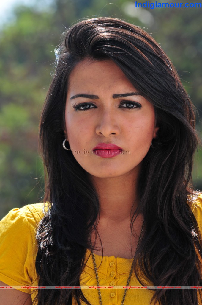 Katherine Theresa Actress hd photo