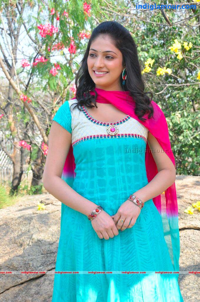 Haripriya Actress hd photo