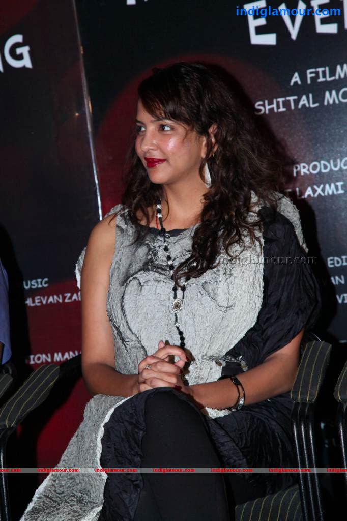 Manchu Lakshmi Actress hd photo
