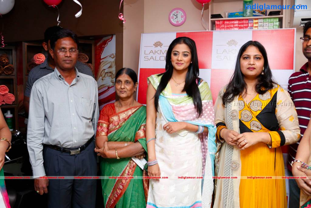 Priyamani Actress hd photo