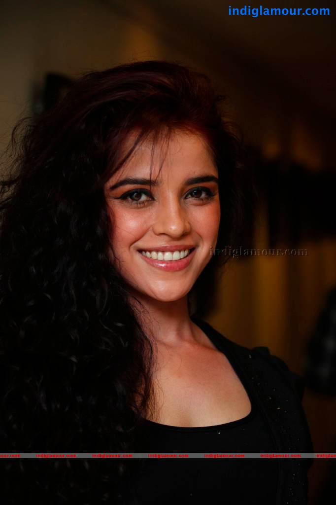 Piaa Bajpai Actress hd photo
