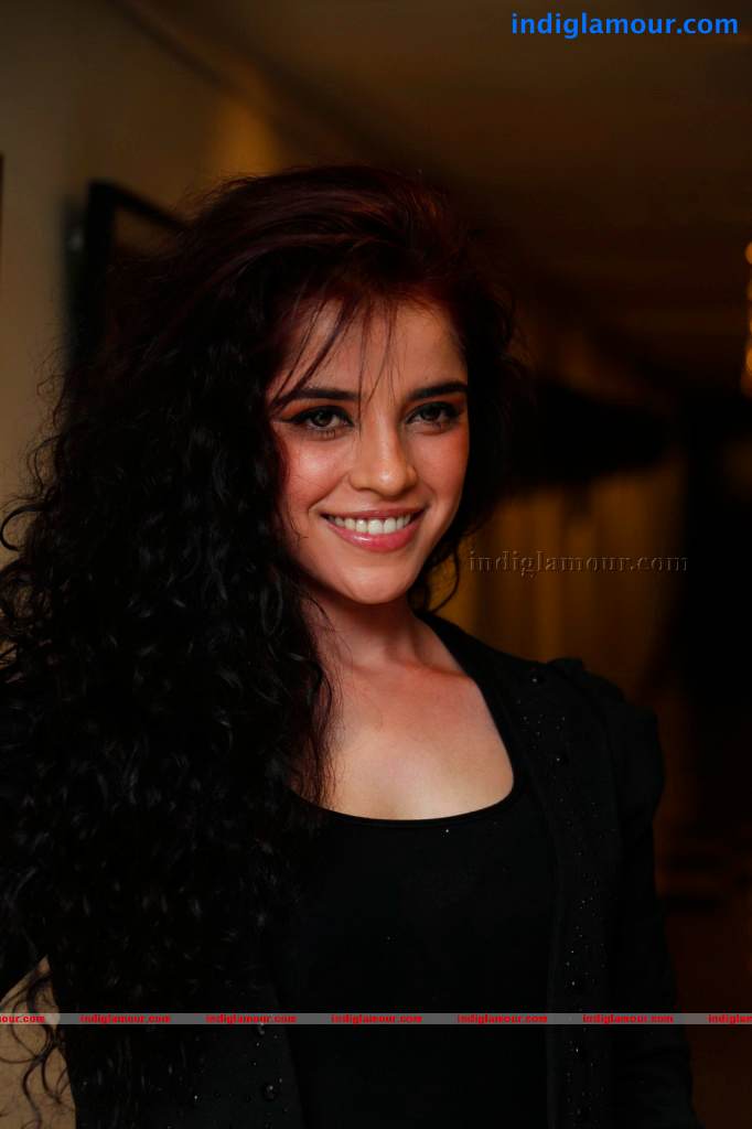 Piaa Bajpai Actress hd photo