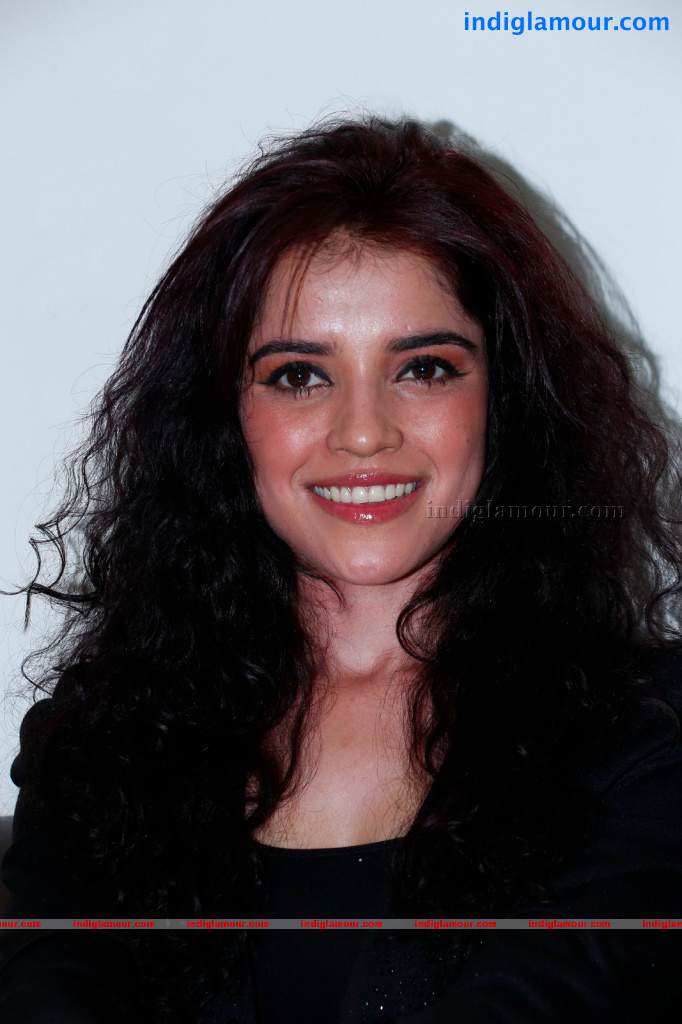 Piaa Bajpai Actress hd photo