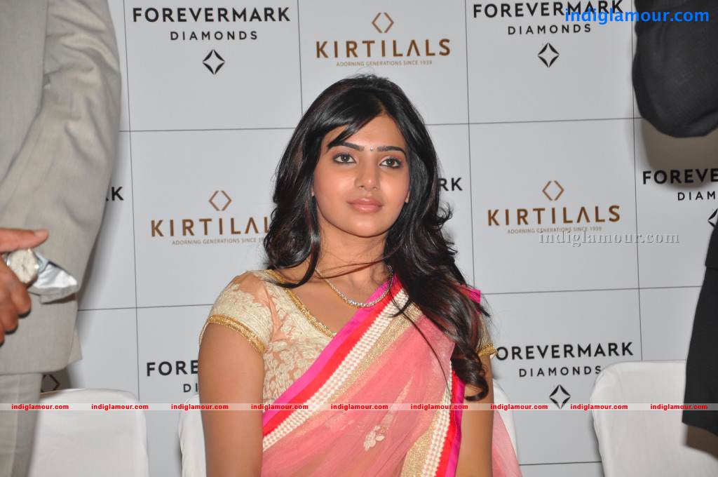 Samantha Actress hd photo