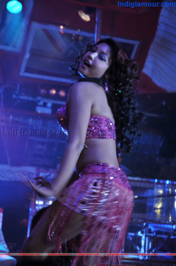 Komal Actress hd photo