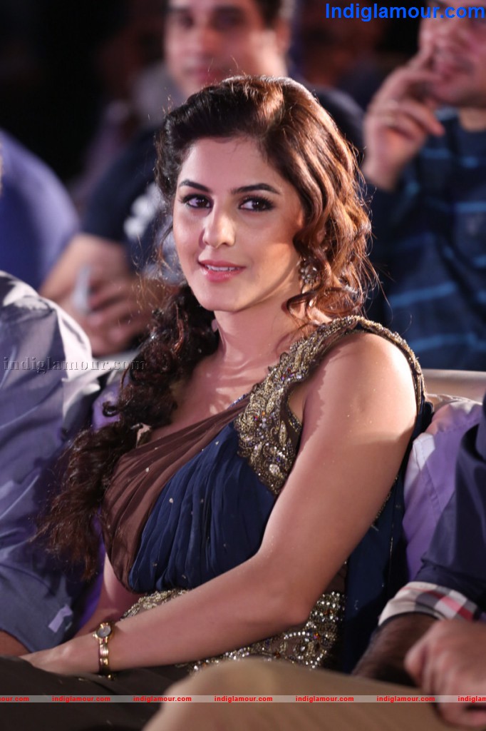 Isha Talwar Actress hd photo