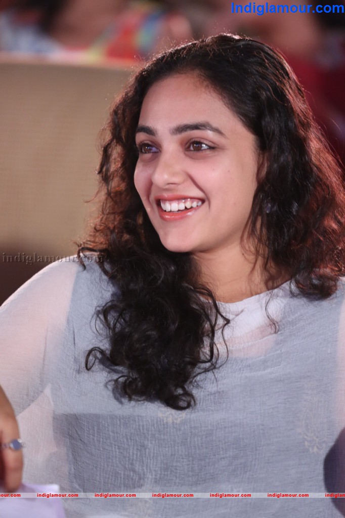 Nithya Menon Actress hd photo