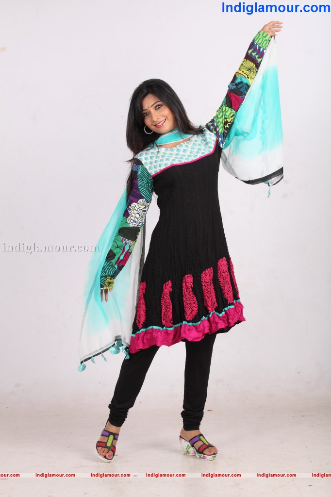 Radhika Pandit Actress hd photo
