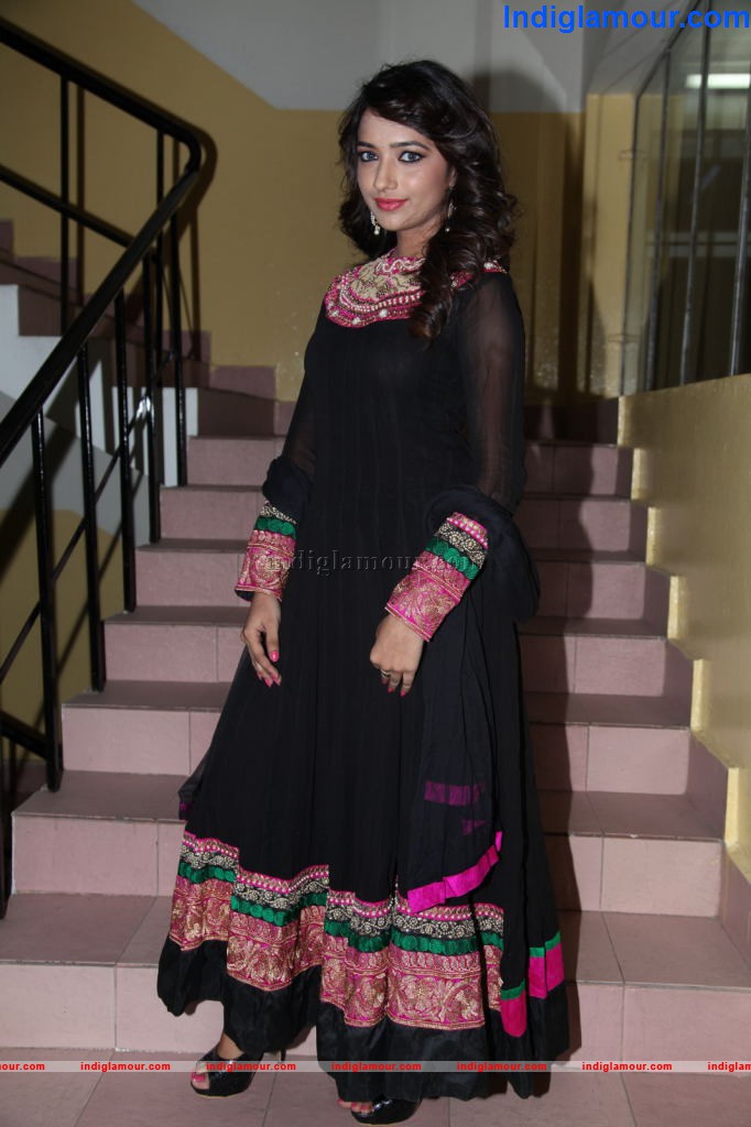 Ziya Actress hd photo