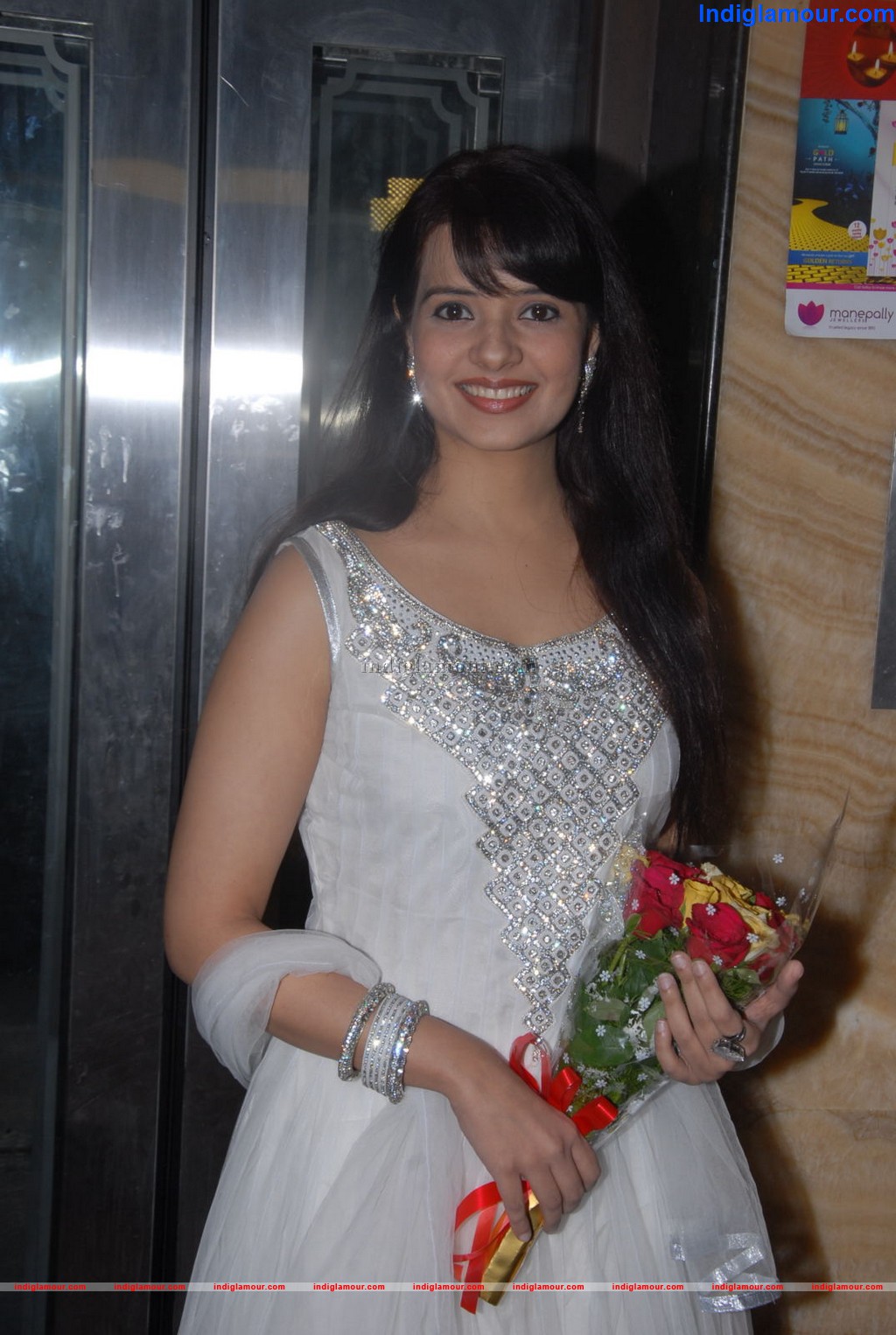 Saloni Actress hd photo