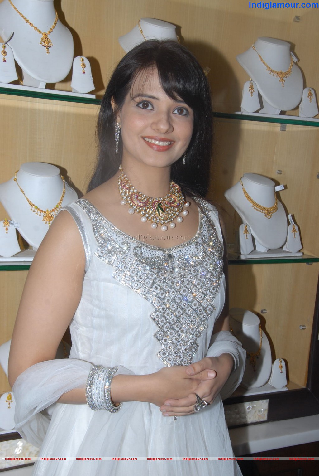 Saloni Actress hd photo