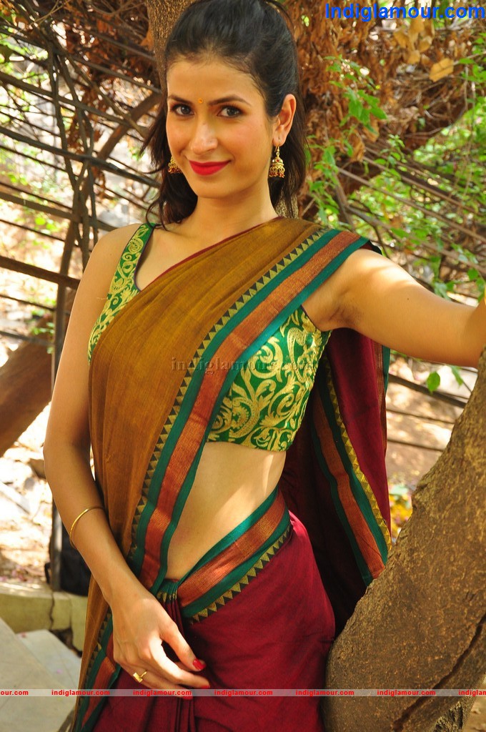 Sonia Birje Actress hd photo