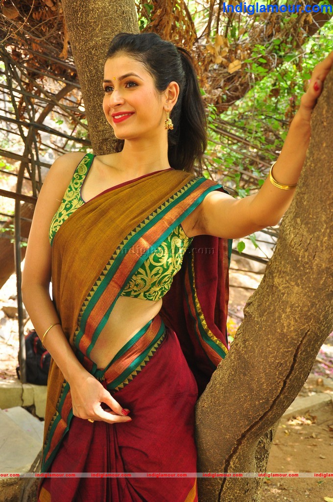 Sonia Birje Actress hd photo