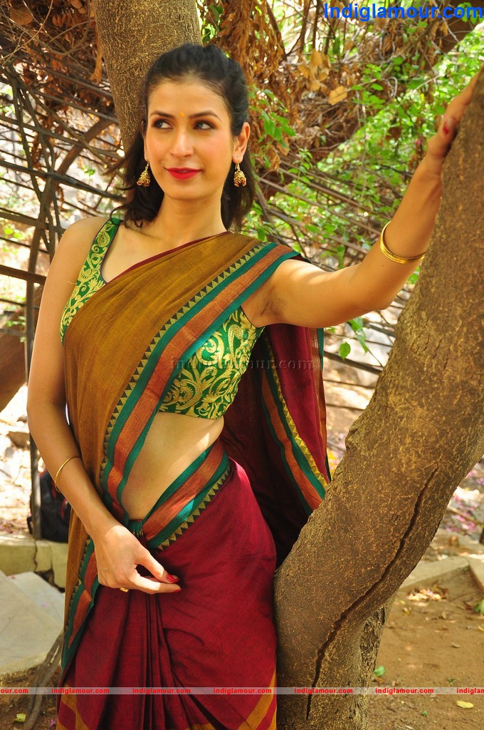 Sonia Birje Actress hd photo