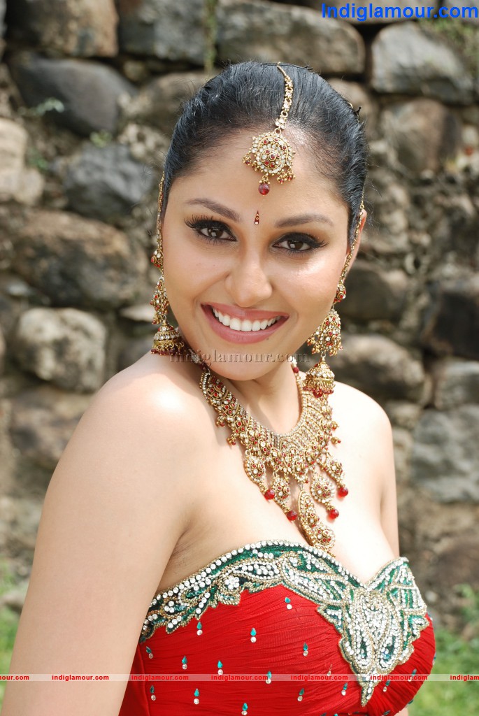 Pooja Chopra Actress hd photo