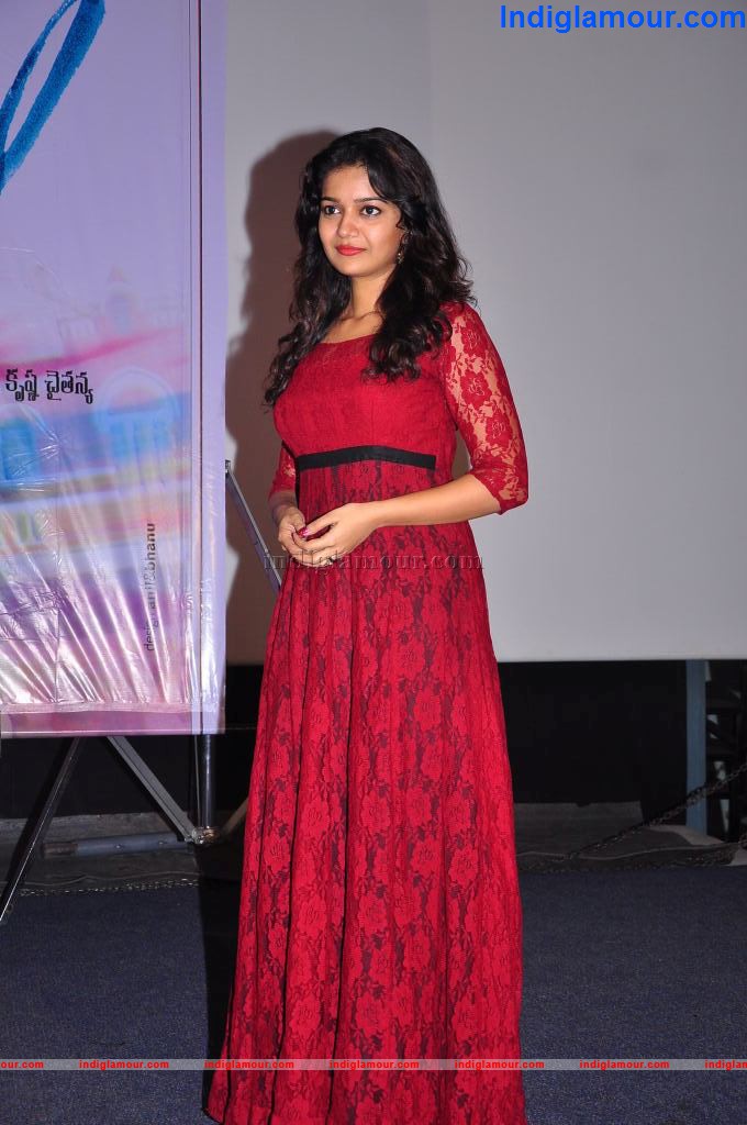 Swathy Actress hd photo