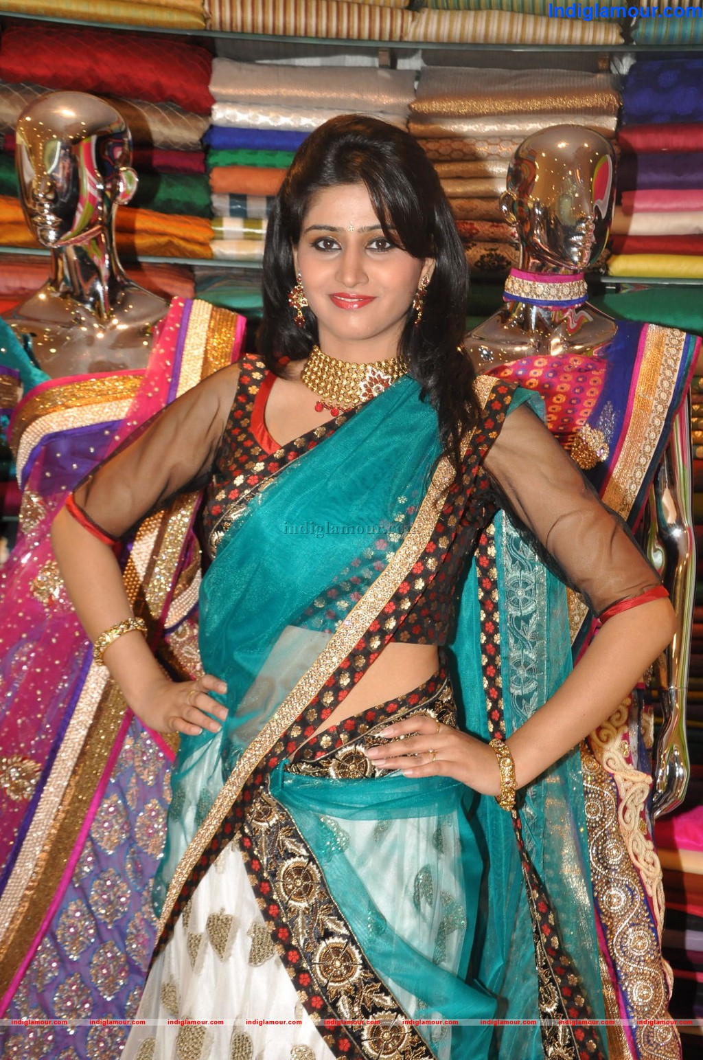 Shamli Agarval Actress hd photo