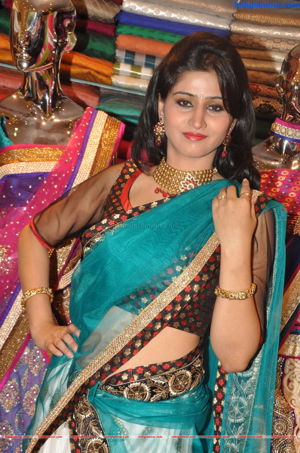 Shamli Agarval Actress hd photo