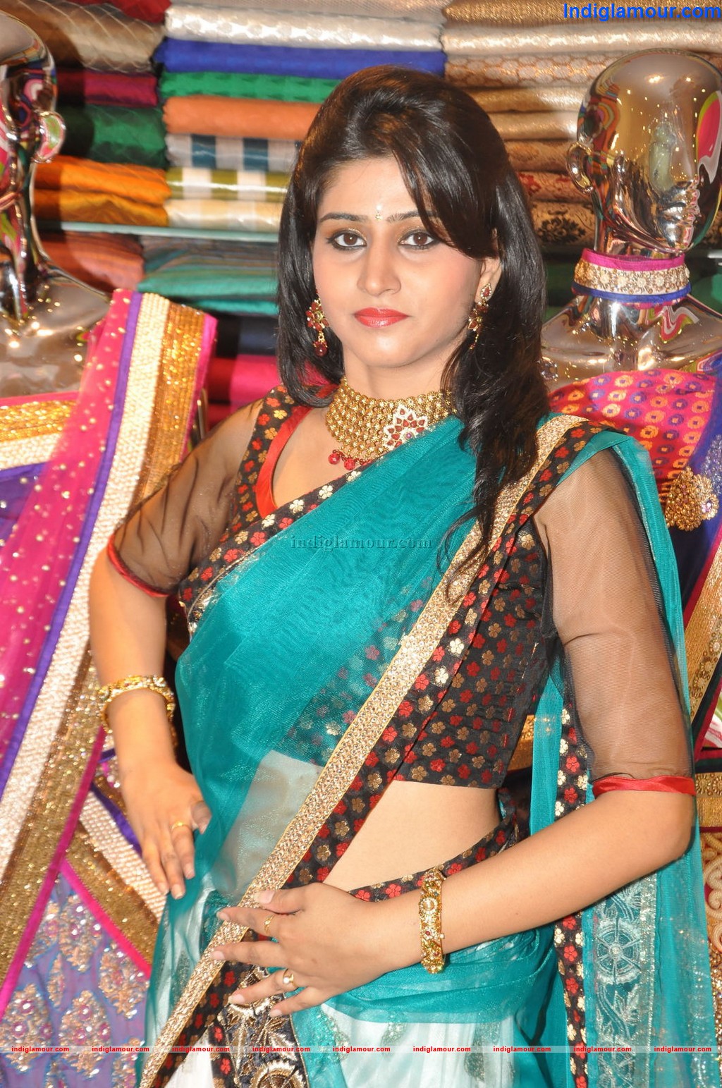 Shamli Agarval Actress hd photo