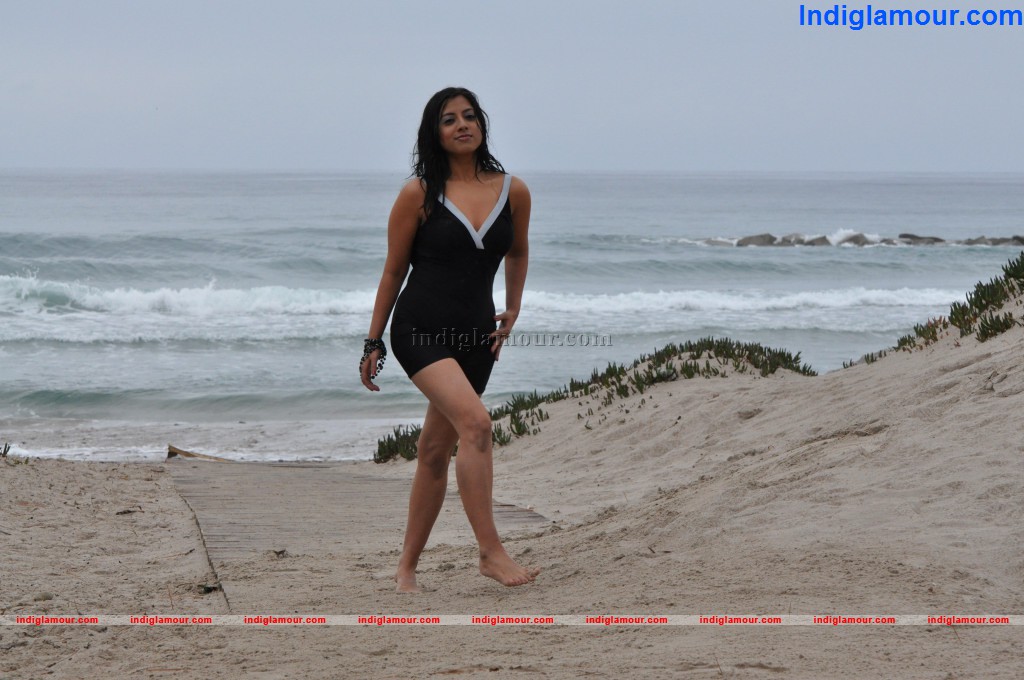 Keerthi Chawla Actress hd photo