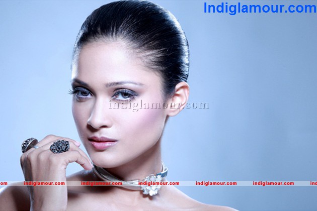 Shreya Actress hd photo