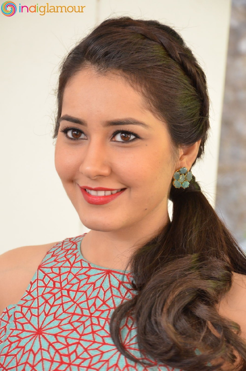 Rashi Khanna Actress hd photo