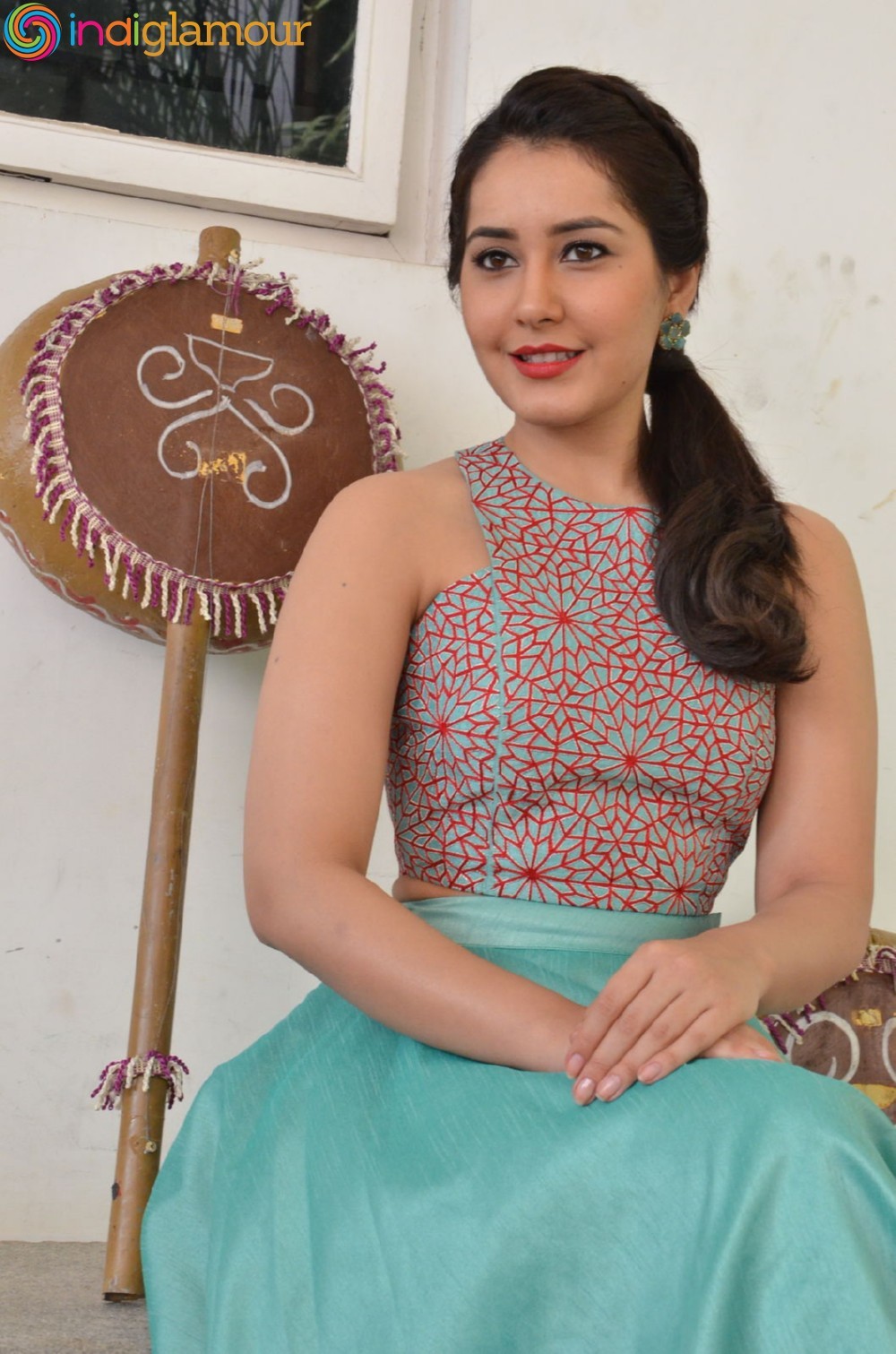 Rashi Khanna Actress hd photo